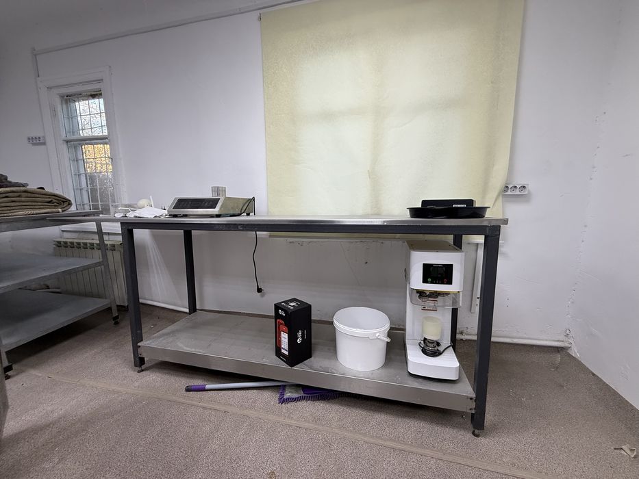 Столы нержавейка 1,5*60 , 2*60