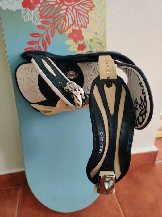 Сноуборд, автомати и обувки BURTON, какса и очила CEBE