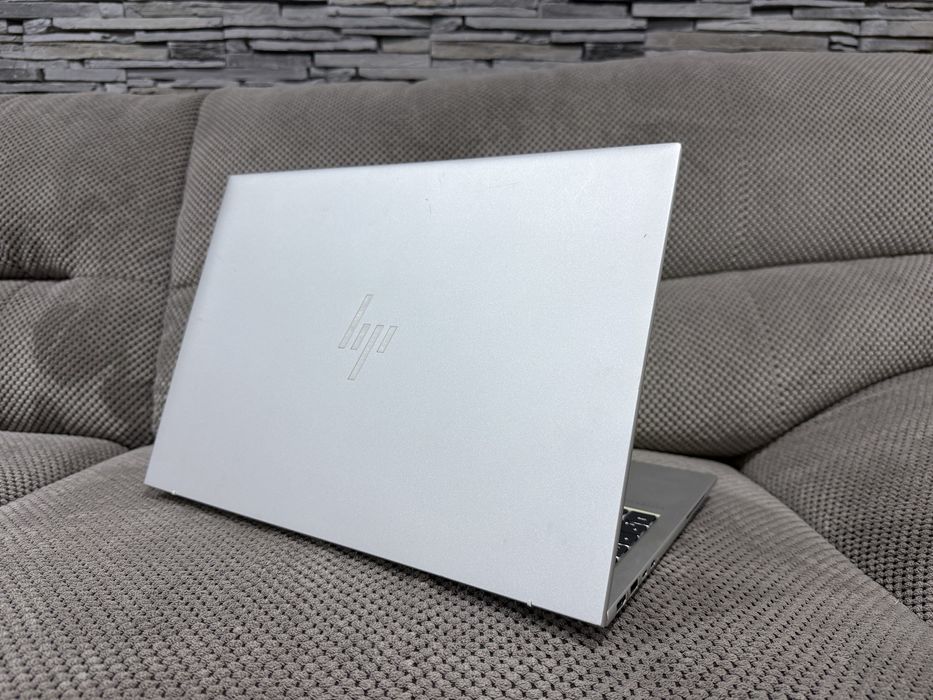 HP Elitebook 860 G10 i5 1345u 16gb 512Gb