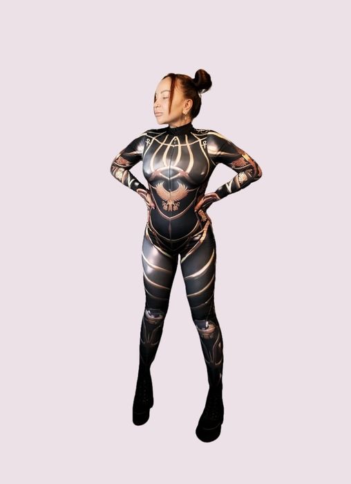 Продам  модный классный костюм