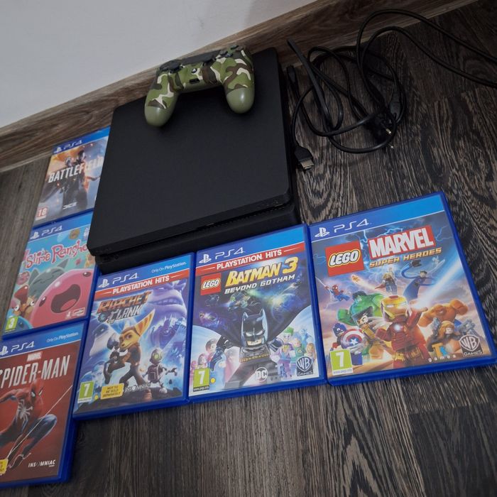 Vând ps4 slim + 6 jocuri