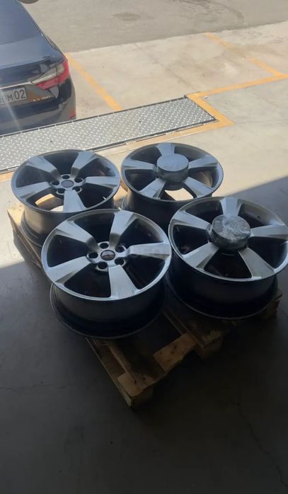 Продам диски R18 от SUBARU impreza GRB
