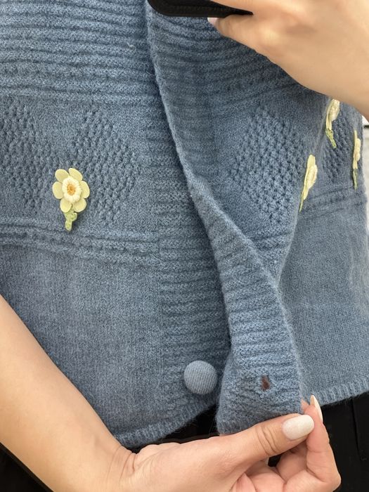 Теплая жилетка за 50 тыс сум