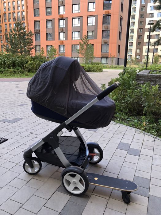 Продам коляску Stokke Crusi