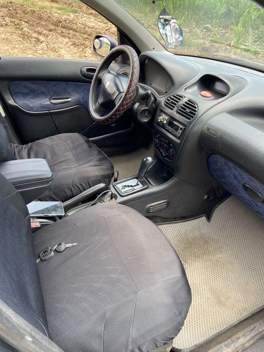 Peugeot 206 продам