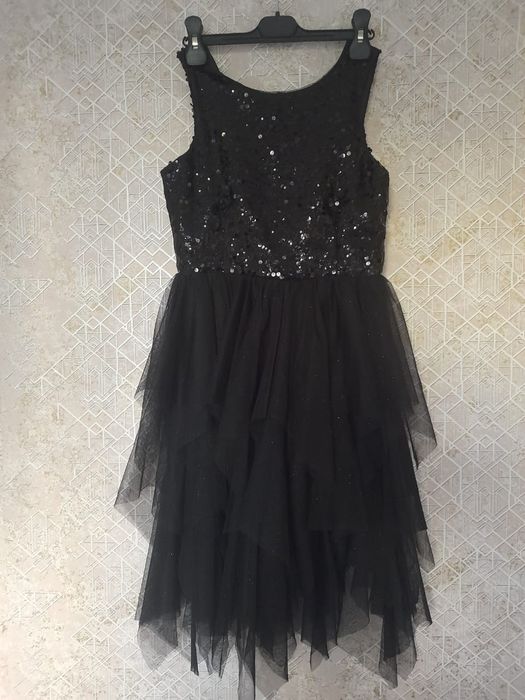 Новое платье HM для девочек