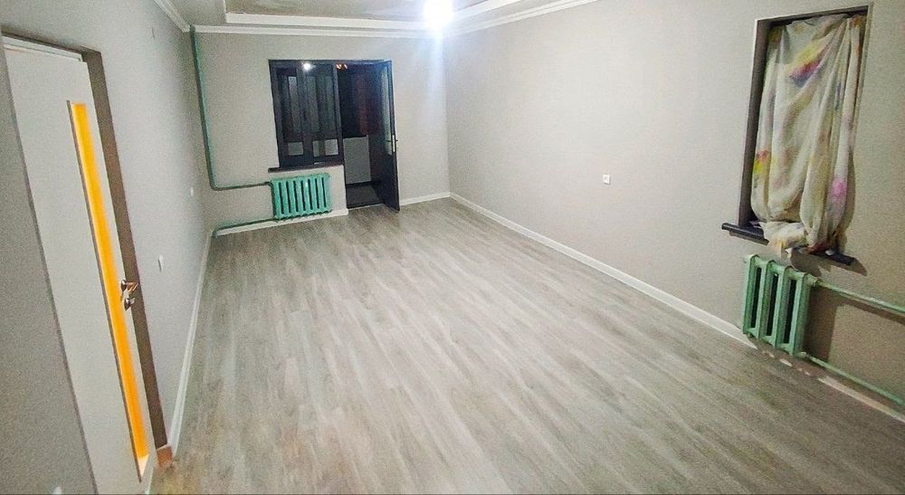 Срочно продаётся квартира Яшнабадский р-н Куйлюк ул Табибий 1-2/1/4