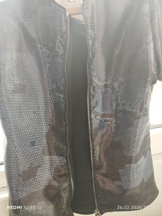 Женские одежда разные