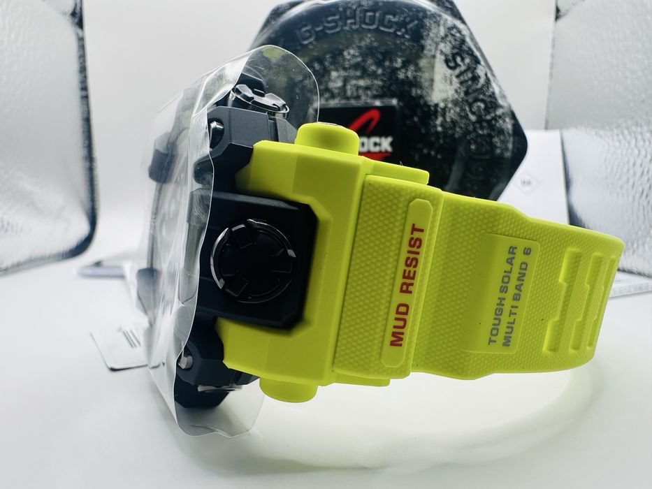 *Чисто Нов* Casio G-Shock GW-9500MRY-1A9ER Mudman *NEON*