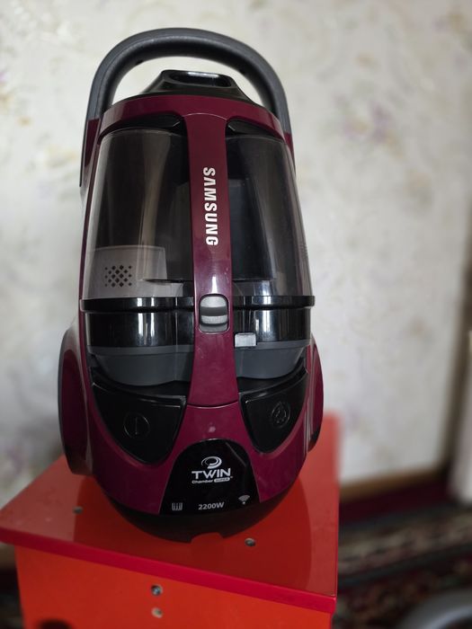 Пылесос Samsung Rembo SC885F