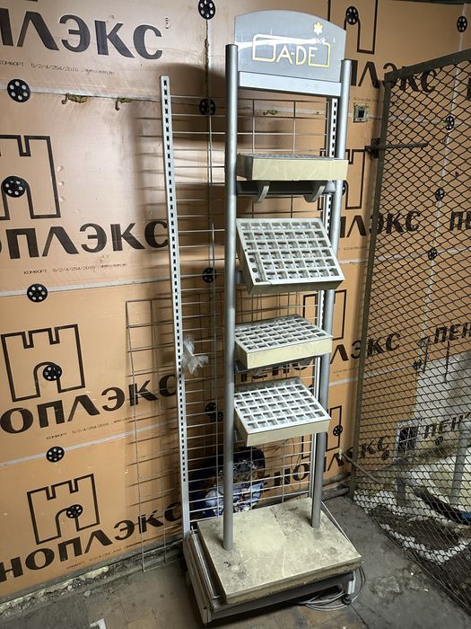 Полочный шкаф разных видов