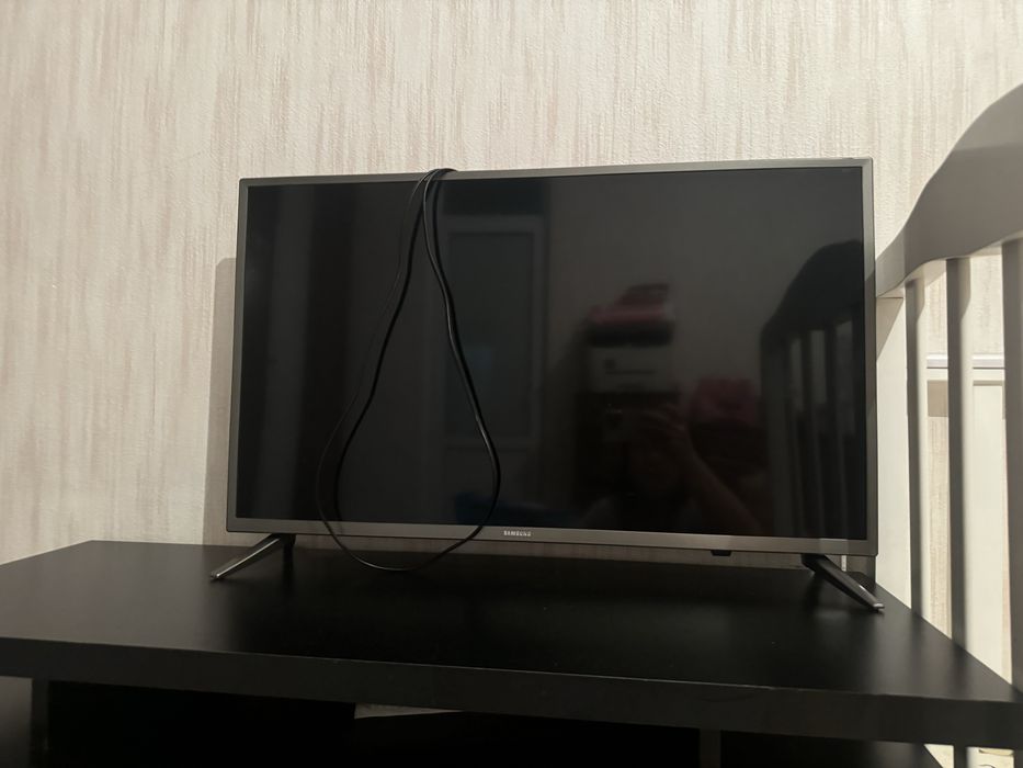 Продам телевизор
