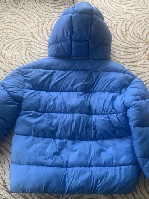 Geaca iarna super matlasata Benetton NOUA marime 130/134 cm - Redusa