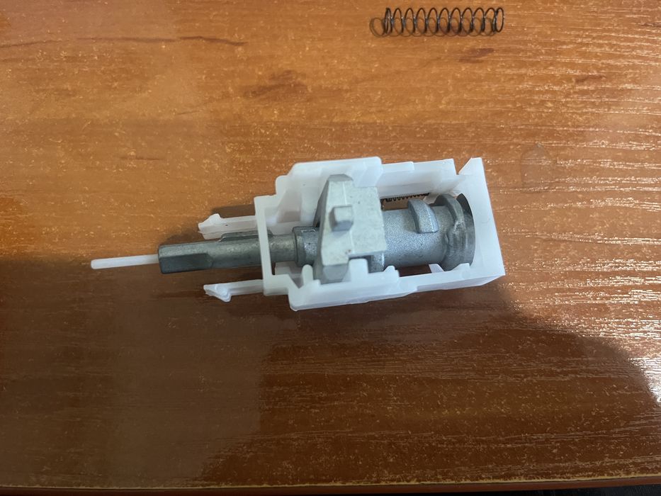 Патрон ( привод след патрона ) за Jeep Cherokee