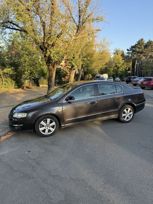 Vand VW Passat 1.9 TDI 105 Cp Berlina