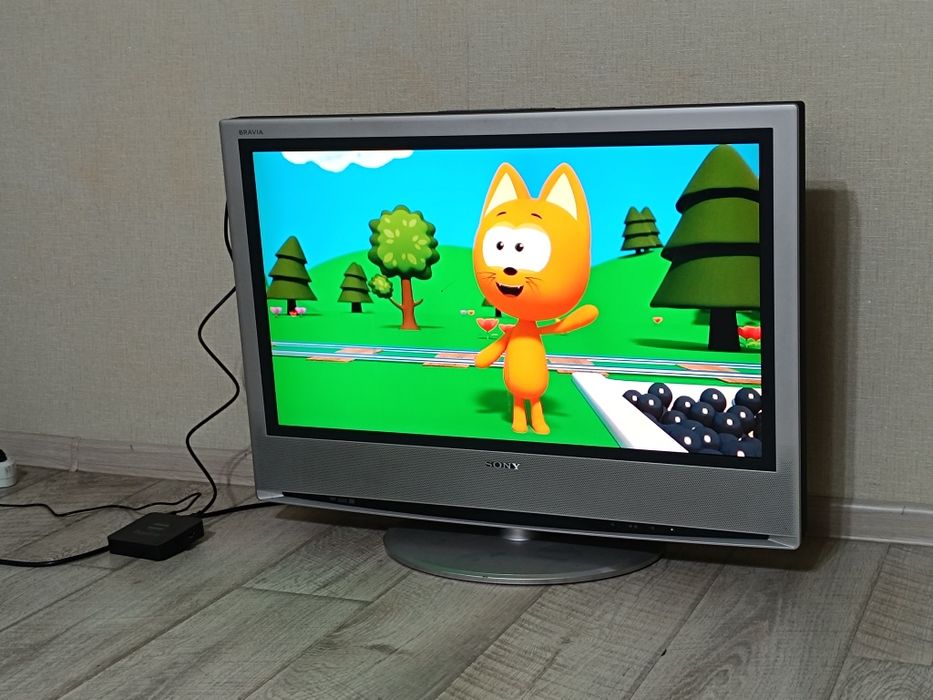 Sony + Smart ТВ, 82 см