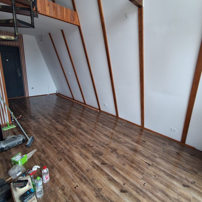 Cabana A frame din lemn în toată tara