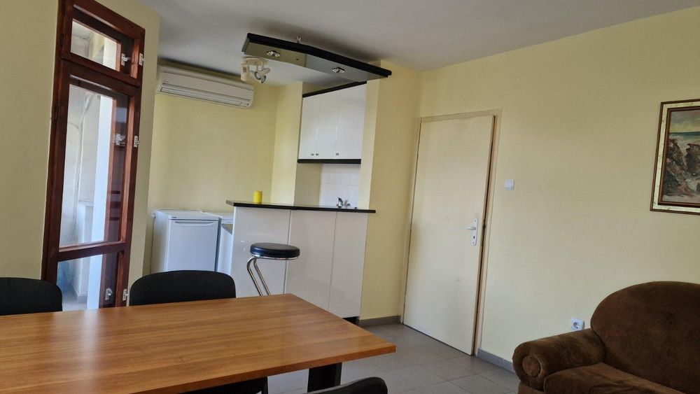 Дава се под наем Двустаен апартамент в Пловдив, Кършияка - 65 кв.м за 408 € - Снимка #2