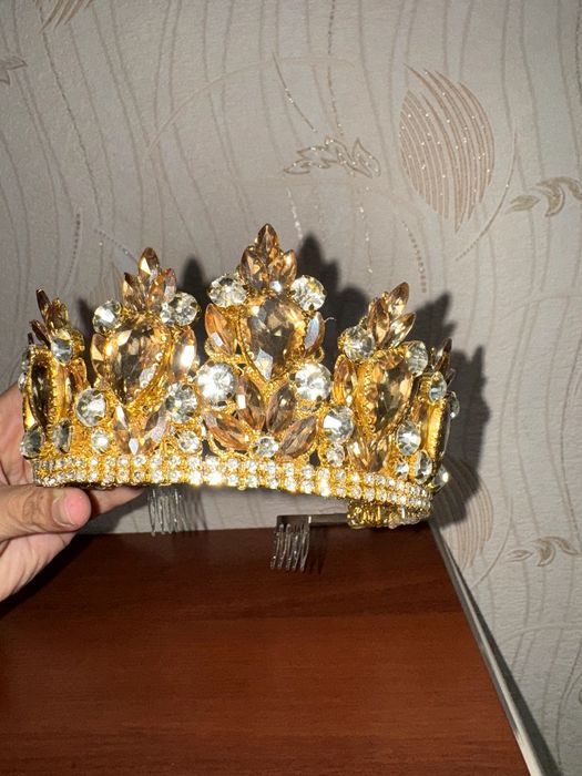 Новые  короны для невесток