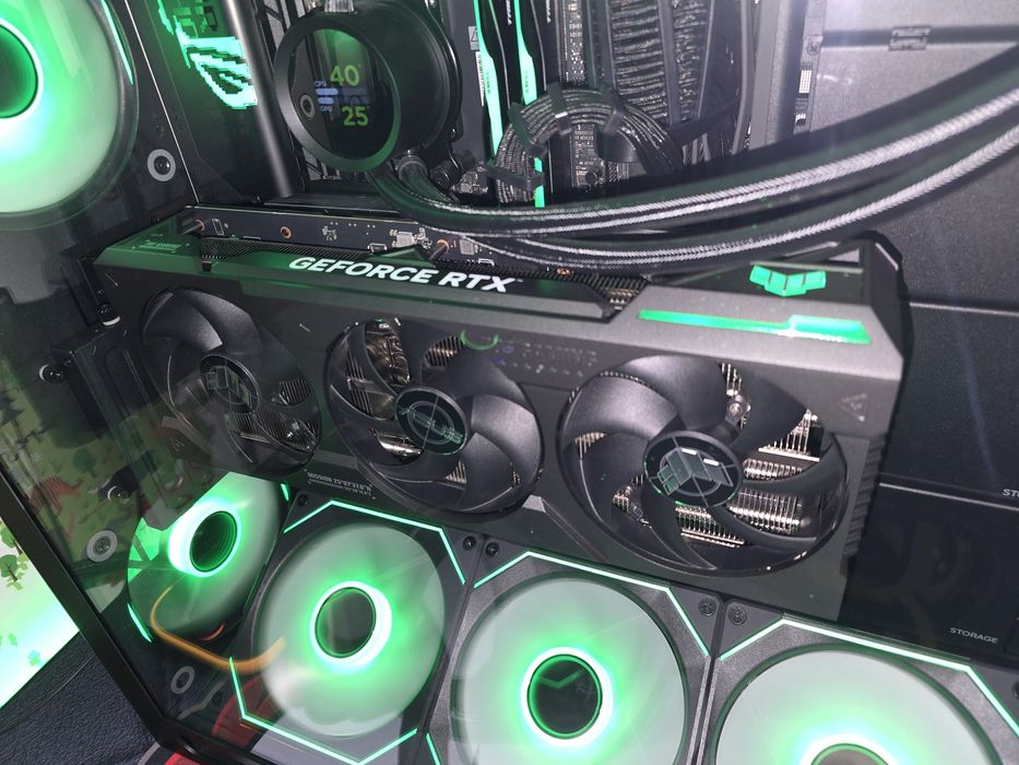 Nvidia Asus TUF Gaming  OC 4080 Super in garanție