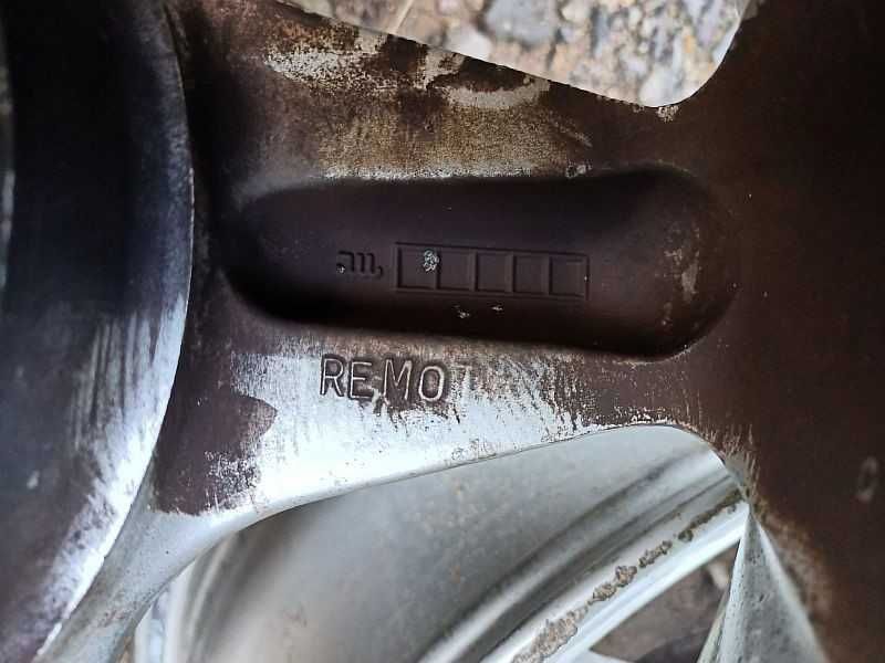 Продам оригинальные легкосплавные диски "Remotec".
