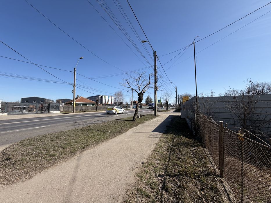 Teren 2200 mp + casă bătrânească – Str. General Dăscălescu