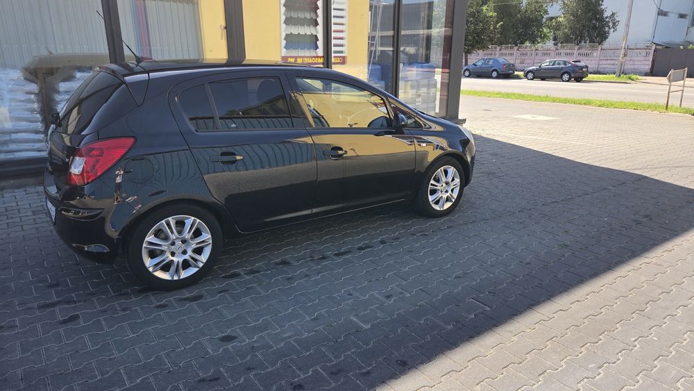 Opel Corsa D 1.2 benzina