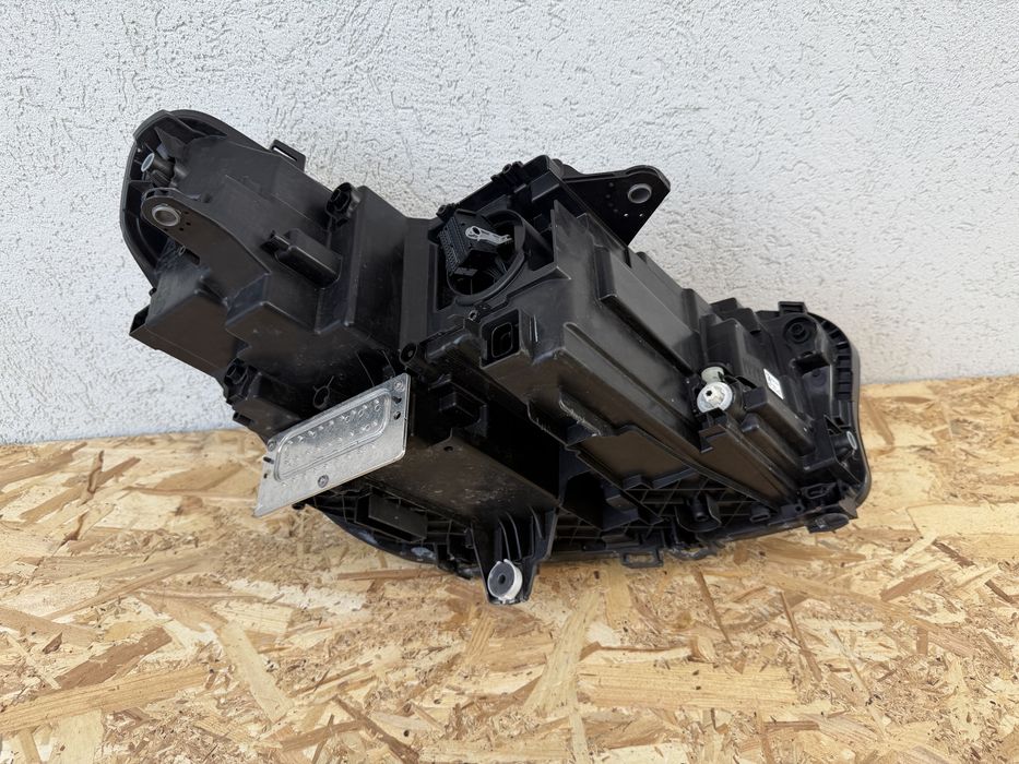 Far stanga BMW X1 U11 Full LED Original Europa