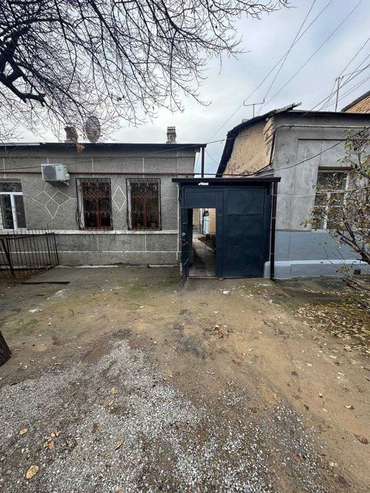 Продам дом, участок. 3,7 соток