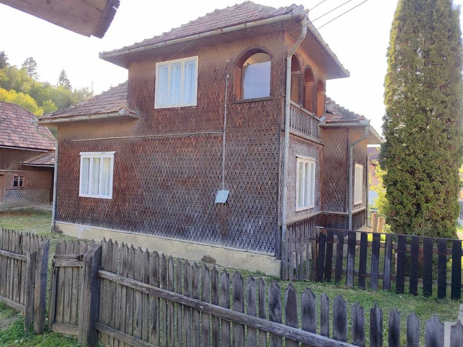 Casa de vanzare zona Frasin