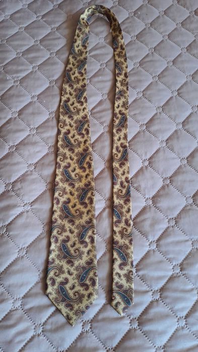 Маркови вратовръзки Arnys, Madelios, Christian Dior