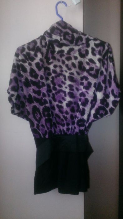 bluza double look include cureaua, guler rulat