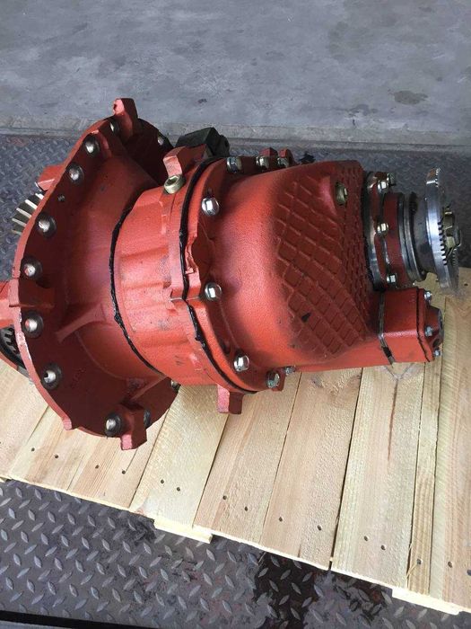 Редуктор МАЗ  среднего моста 29х19
