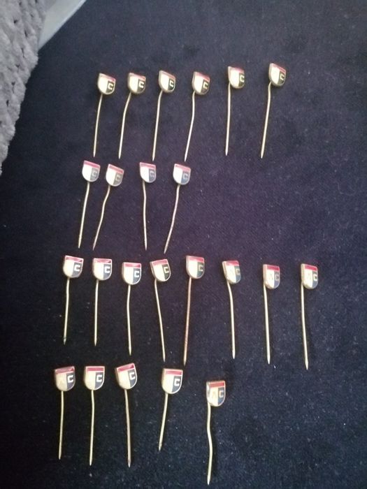 Значки на Левски от соца