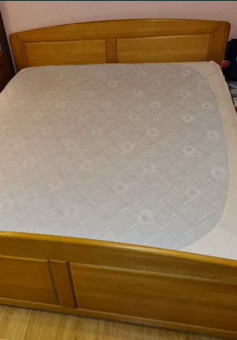 Dormitor lemn 180/200