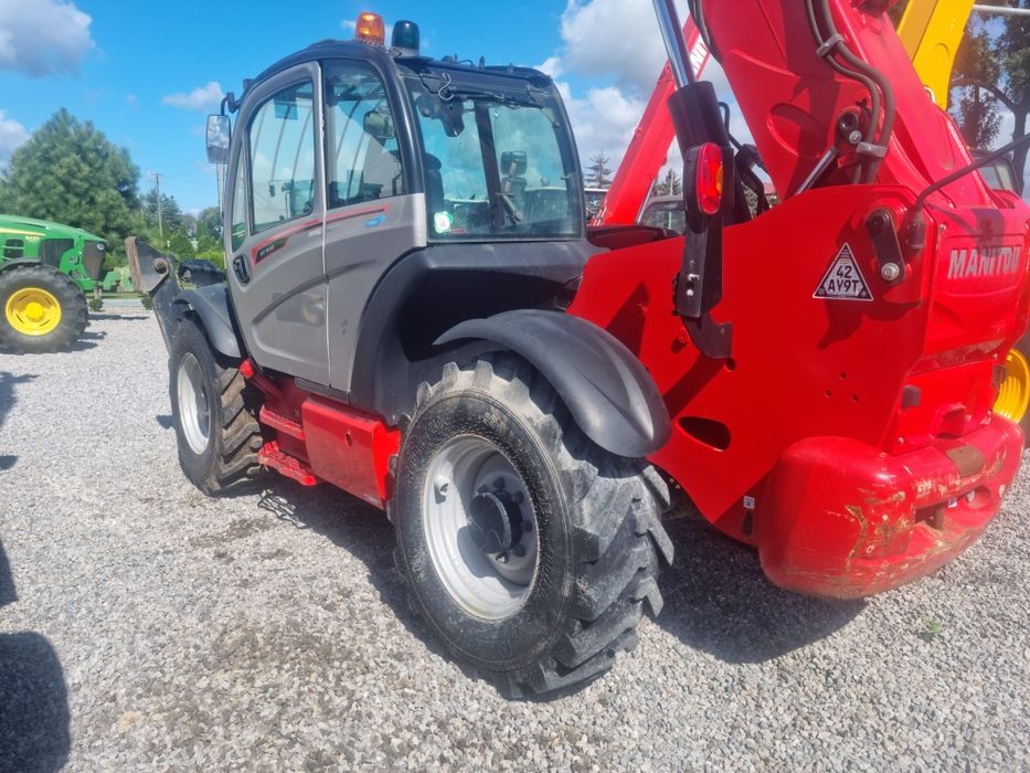 Телескопический погрузчик, Manitou