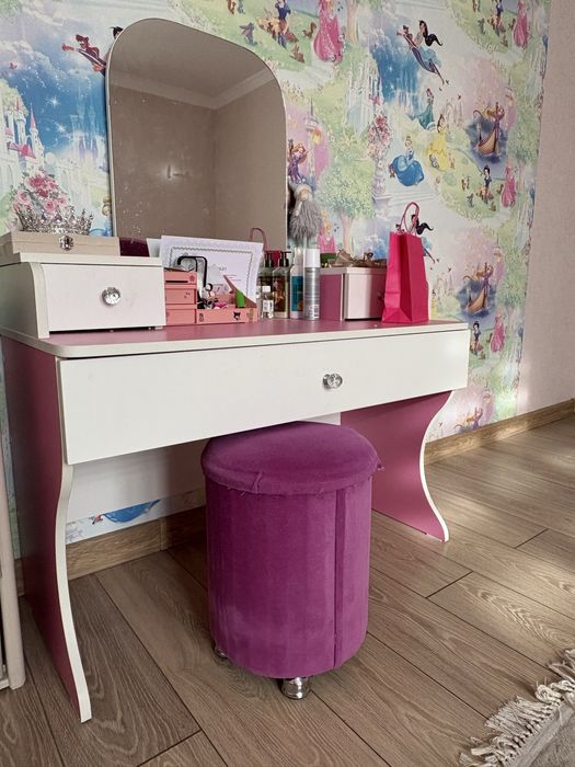 Детский гарнитур для девочки