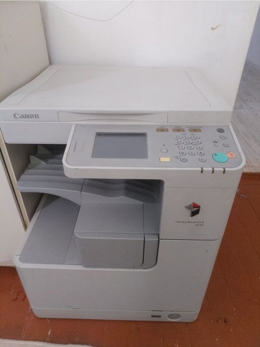 Canon принтер ImageRUNNER 2520