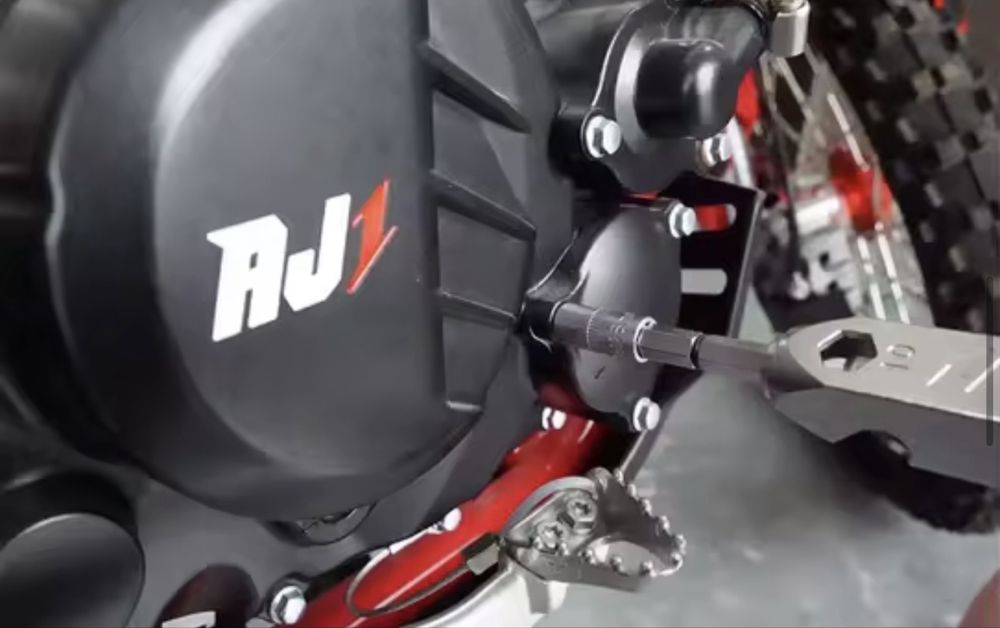 Комплект инструменти за Ендуро и кросов мотор KTM, Husqvarna GasGas Yamaha Honda Kawasaki Suzuki Beta Sherco Aprilia