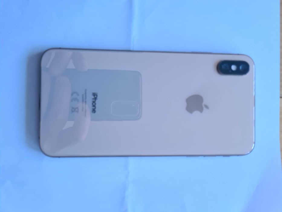 Vand telefon Ifon 10