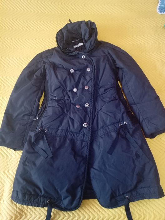 Продам пуховик женский.