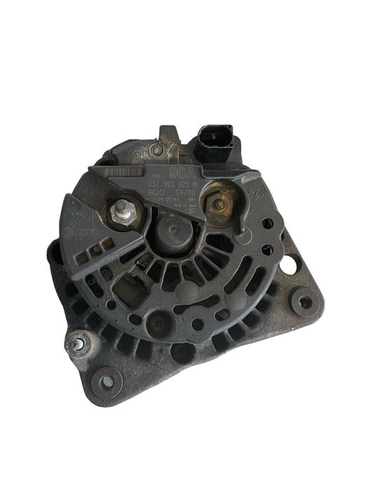 Alternator Volkswagen Polo 6N1 1994 - 1999 037903025M