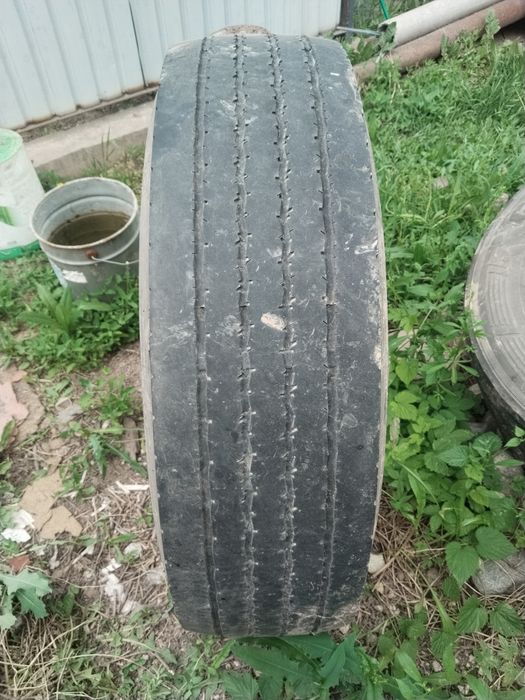 Продается шины dunlop
