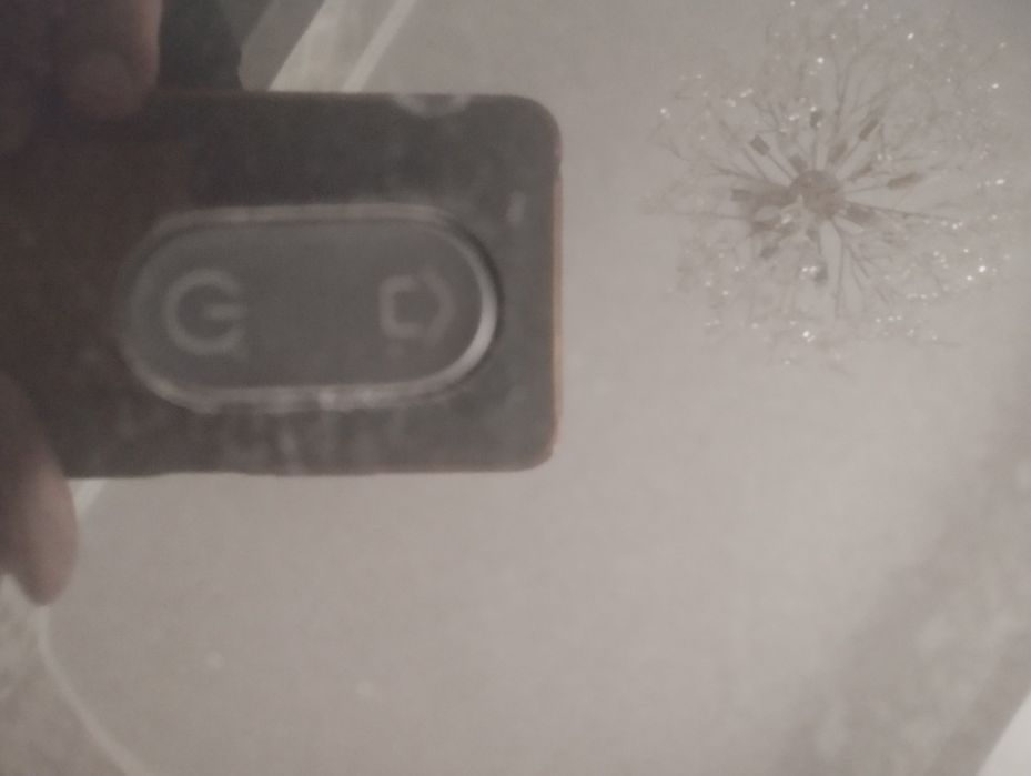 Продается робот пылесос в отличном состоянии