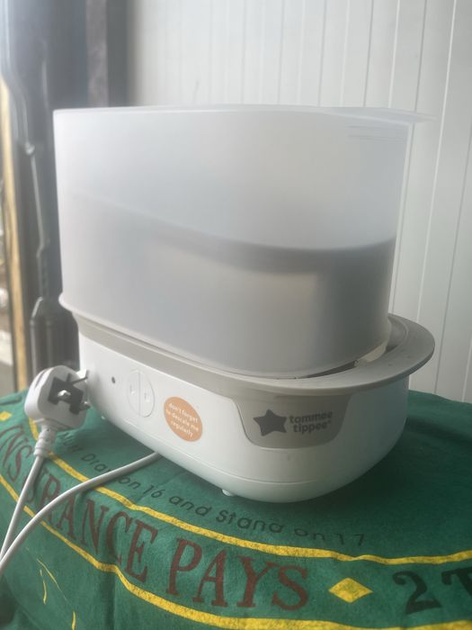 Sterilizator Tommee Tippee