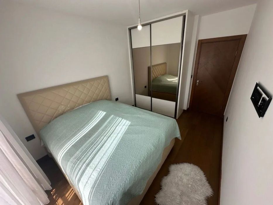 Продава се Тристаен апартамент в София, Хаджи Димитър - 84 кв.м за 2239 €/кв.м - Снимка #2