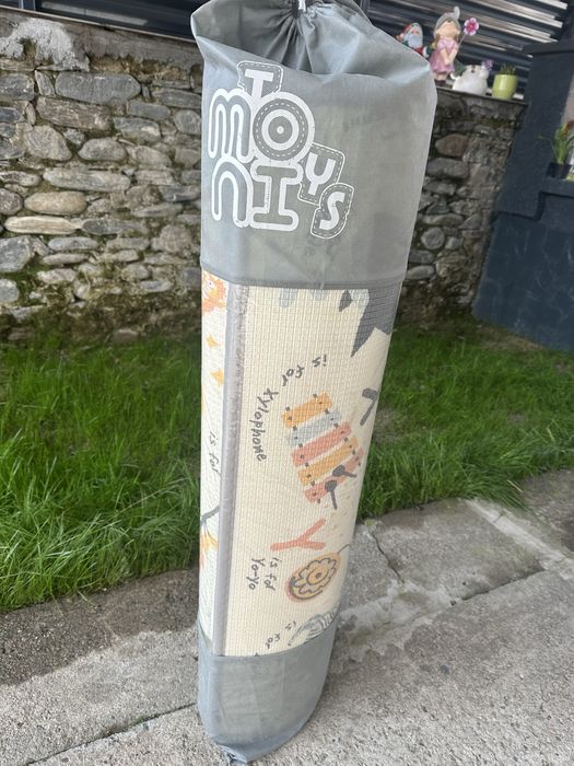 Детско двулицево килимче