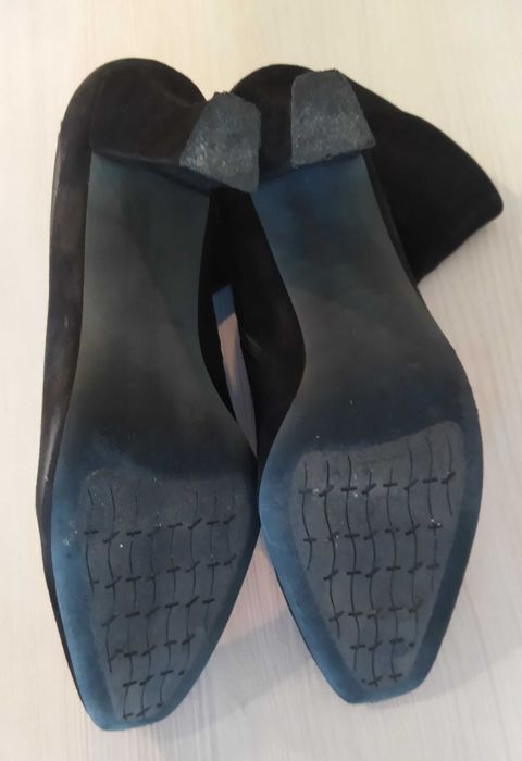 THIERRY RABOTIN черни велурени боти №40