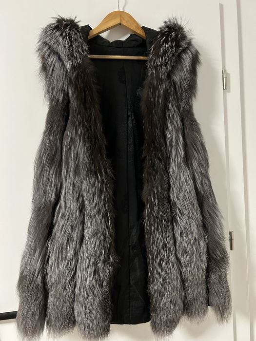 Vesta blana naturala de vulpe