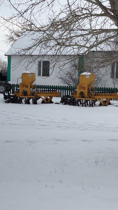 Продам К701 , дискатор 5на4 и сеялки омички